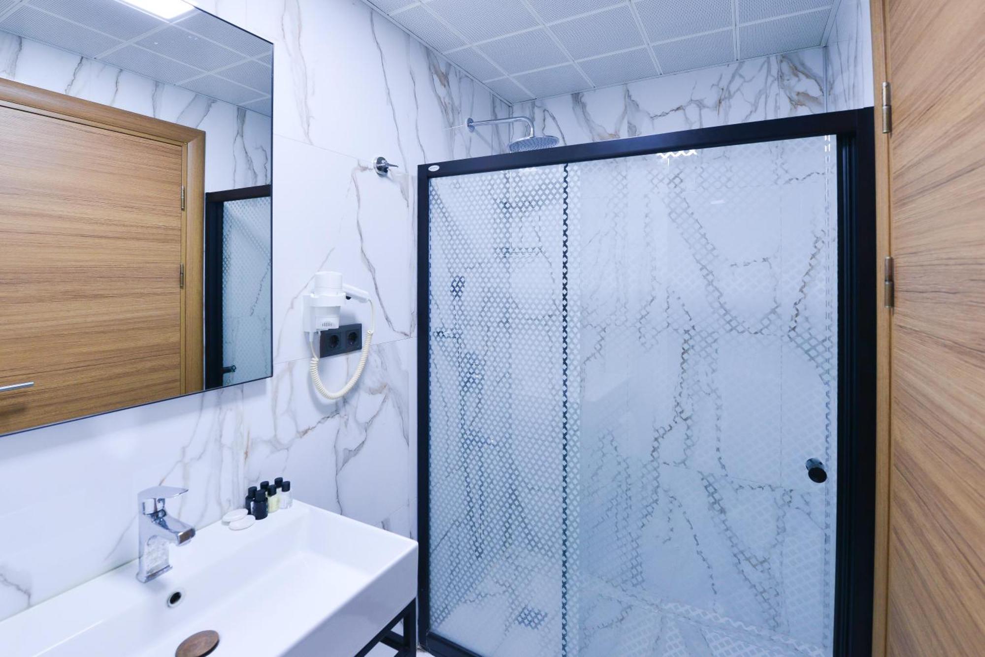 Istport Hotels Arnavutkoy エクステリア 写真